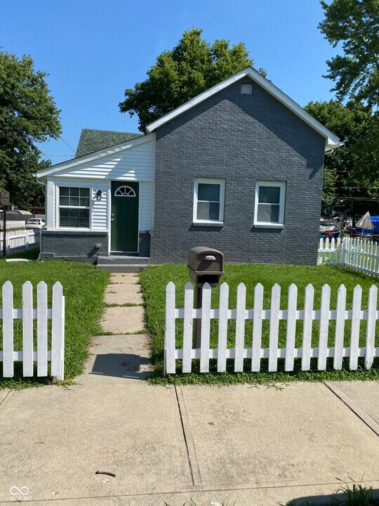 434 W 4th St in Anderson, IN - Building Photo