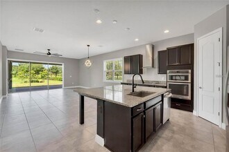 13306 Halkyn Point in Orlando, FL - Building Photo - Building Photo