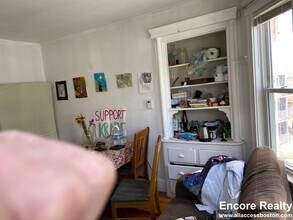 10 Cambridge Ter in Cambridge, MA - Building Photo - Building Photo