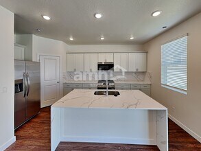 8934 S John Annie Ln in West Jordan, UT - Building Photo - Building Photo