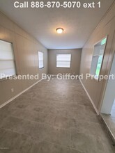 10526 Biscayne Blvd in Jacksonville, FL - Building Photo - Building Photo