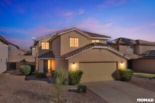 22066 W Solano Dr in Buckeye, AZ - Building Photo
