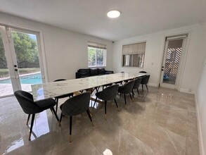 20459 NW 9th Pl in Miami Gardens, FL - Building Photo - Building Photo