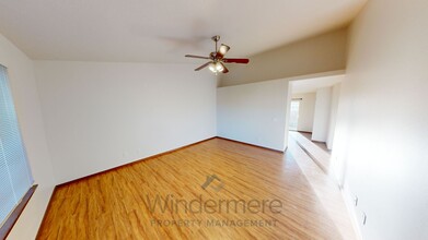 187 NW Maria St in College Place, WA - Building Photo - Building Photo