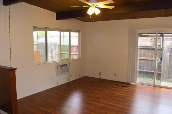 993-995 Butte Dr in Santa Rosa, CA - Building Photo - Building Photo