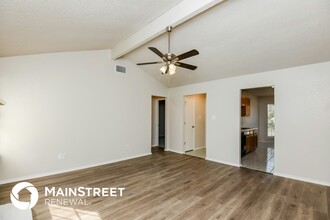 214 Cedar St in Weatherford, TX - Building Photo - Building Photo