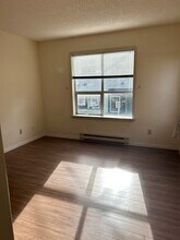 832 Fisgard St in Victoria, BC - Building Photo - Building Photo