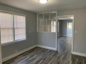 352 Adams St in Griffin, GA - Building Photo - Building Photo