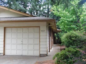 895 Juntura St SE in Salem, OR - Building Photo