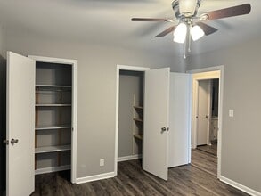 423 Cook Dr in Clarksville, TN - Building Photo - Building Photo