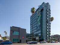 Metropolitan Hollywood in Los Angeles, CA - Building Photo - Building Photo