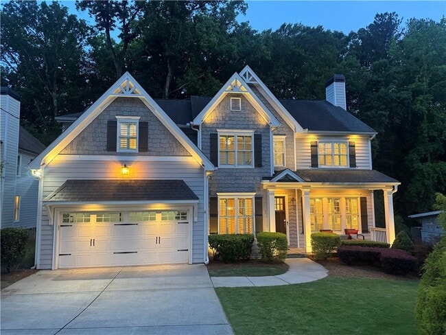 property at 2585 Drew Valley Rd NE