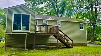 3 Concord Rd in Shrewsbury, MA - Building Photo - Building Photo