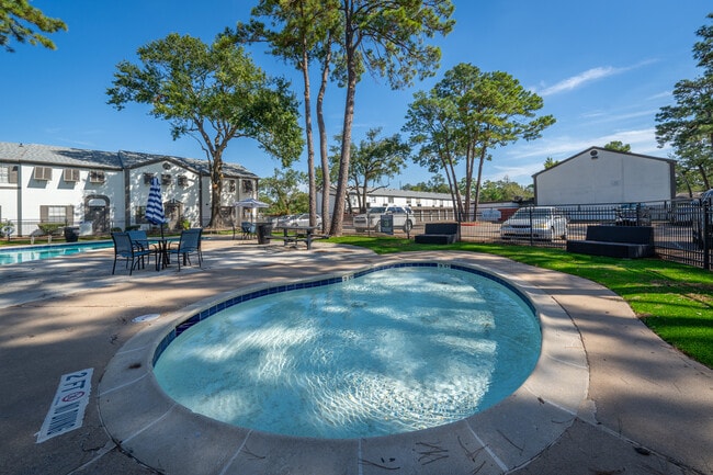 Springwood Park Apartments