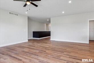 4621 Eugene Ct in Springfield, IL - Building Photo - Building Photo