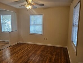 47 Village Cir in Hamden, CT - Building Photo - Building Photo