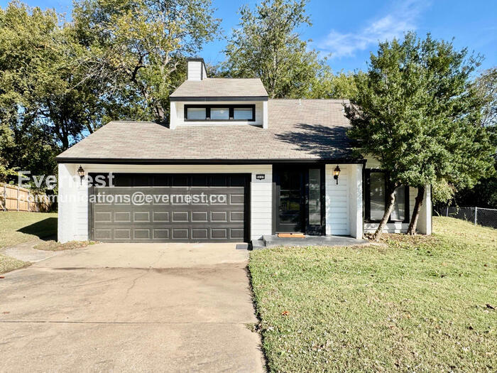 5117 S Lions Ave in Broken Arrow, OK - Building Photo