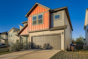 2902 Bronx Dr in Austin, TX - Building Photo