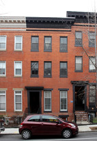 914 N Calvert St Apartamentos