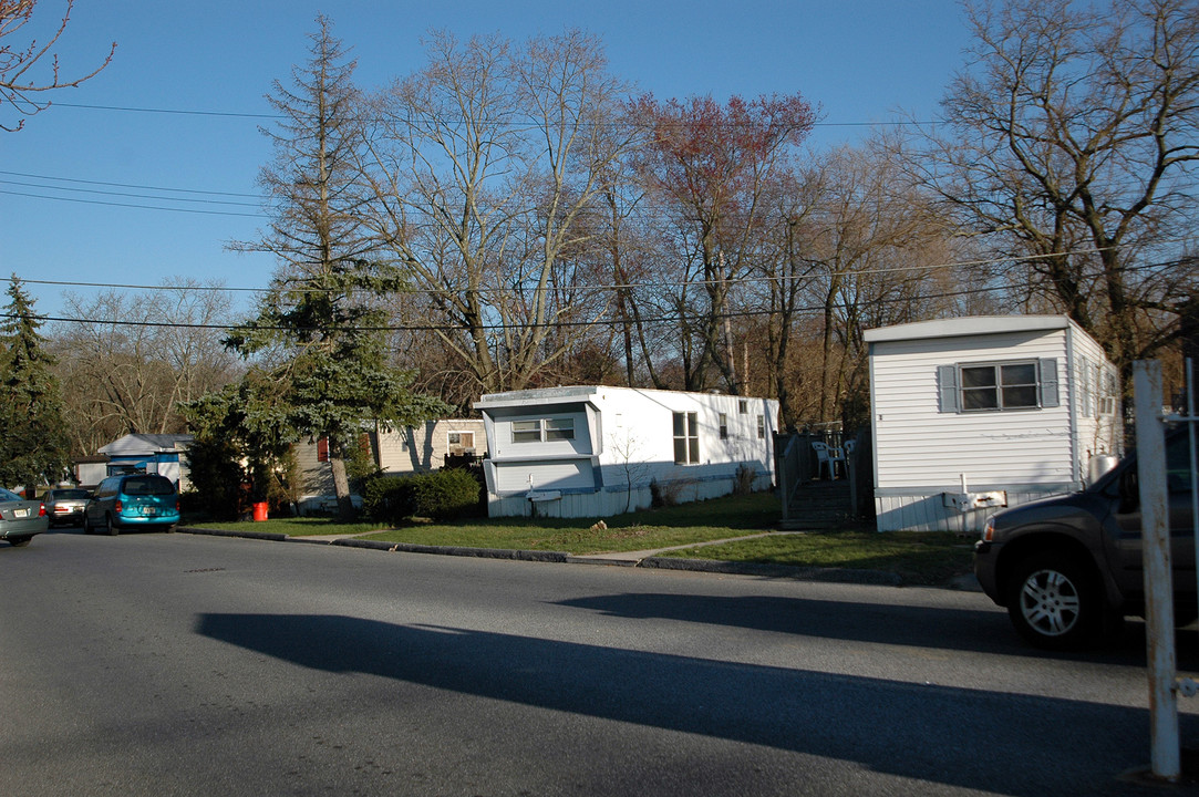 Little Flowers Estates in Vineland, NJ - Building Photo