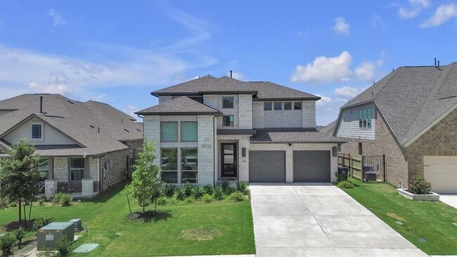 property at 113 Lenera Dr
