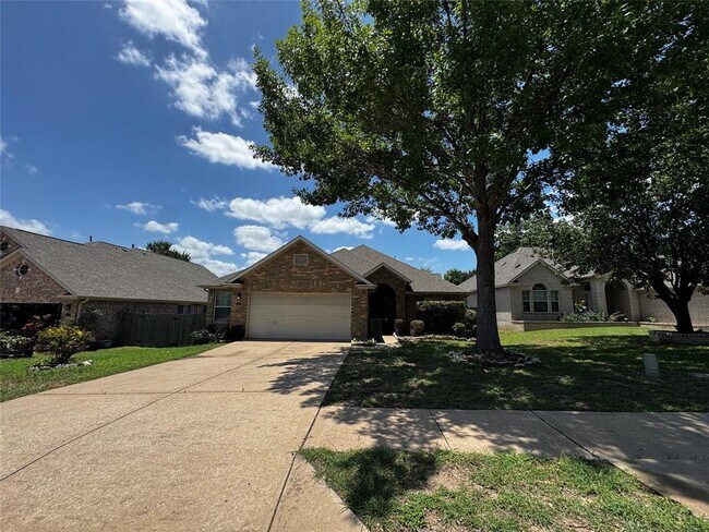 1429 Scheider Dr in Austin, TX - Building Photo - Building Photo