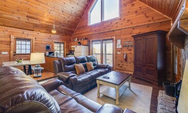 103 James Pass Wy in Sevierville, TN - Building Photo - Building Photo