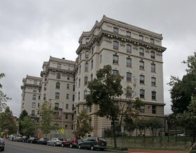 La Renaissance in Washington, DC - Building Photo - Building Photo
