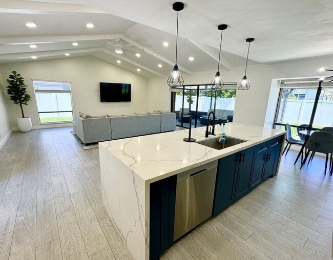 property at 1523 Gallinule Dr