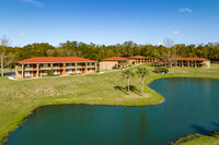 Misty Oaks Apartments in Orlando, FL - Building Photo - Building Photo