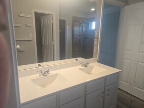 29219 Enchanted Fls Cir in The Woodlands, TX - Building Photo - Building Photo