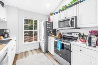 8350 Wingate Dr in Sarasota, FL - Building Photo - Building Photo