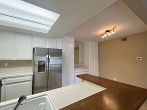 24319 Avenida De Los Ninos in Laguna Niguel, CA - Building Photo - Building Photo