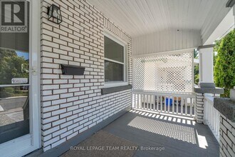 5 Gilchrist Ave in Ottawa, ON - Building Photo - Building Photo