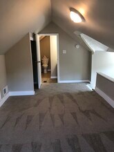 131 Clinton St in Columbus, OH - Foto de edificio - Building Photo