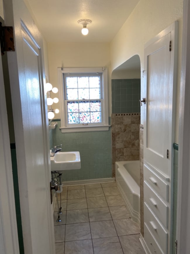 528 N Sheridan Ave in Colorado Springs, CO - Building Photo - Building Photo