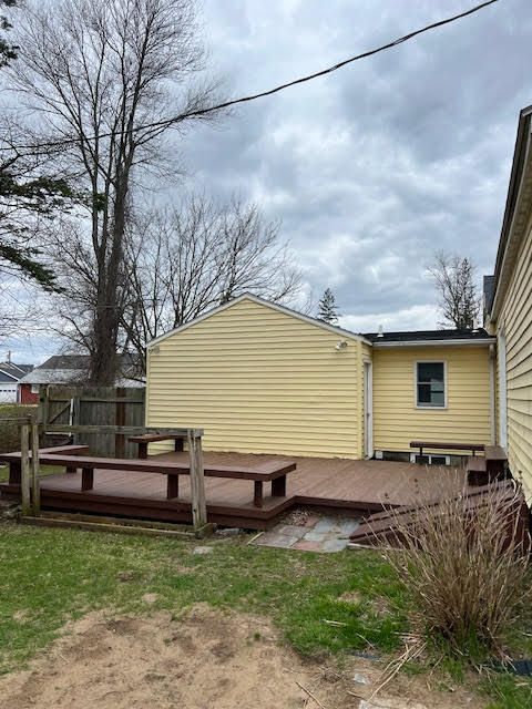 2 Sherwood Dr in Latham, NY - Building Photo - Building Photo
