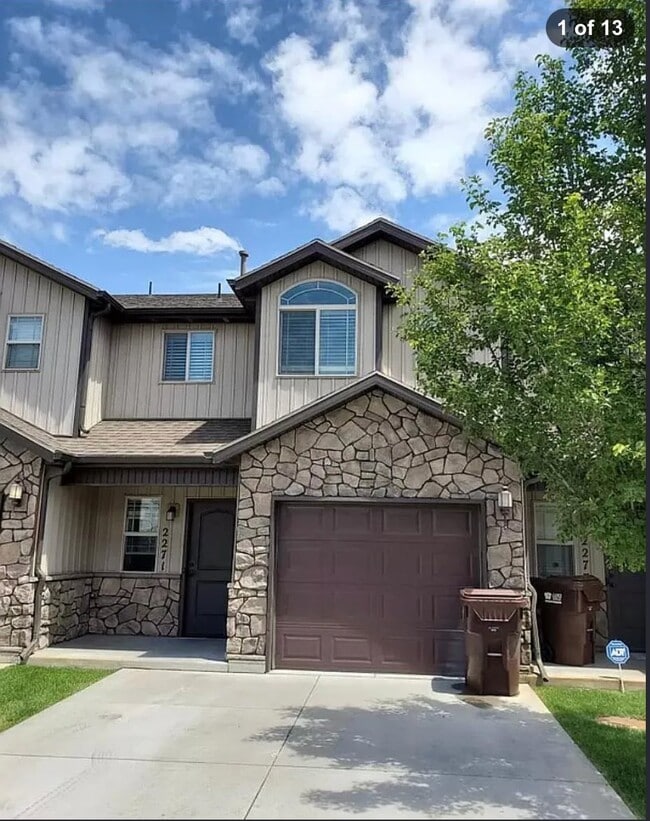 property at 2271 S Knights Way