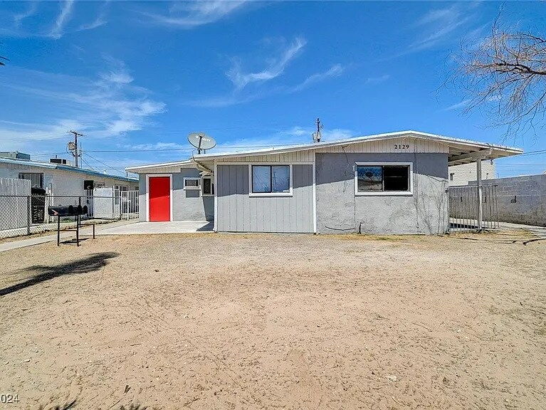 2129 Ballard Dr in Las Vegas, NV - Foto de edificio