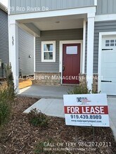 629 Red River Dr in Garner, NC - Building Photo - Building Photo
