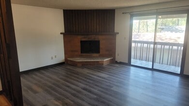 2201 E Casper Dr in Spokane, WA - Building Photo - Building Photo