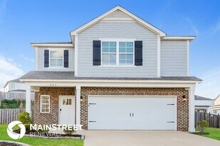 441 Crossbridge Rd in Chelsea, AL - Building Photo