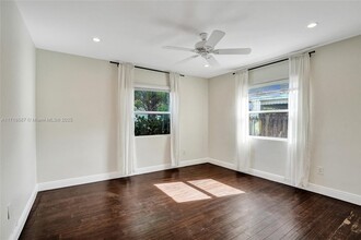 1137 NE 17th Terrace in Fort Lauderdale, FL - Building Photo - Building Photo