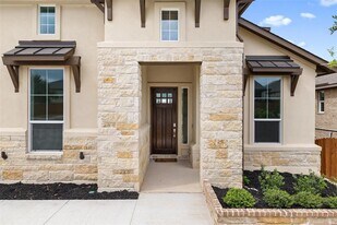 6112 Cuchara Bnd in Austin, TX - Building Photo