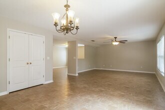 645 Maya Susan Loop in Apopka, FL - Building Photo - Building Photo