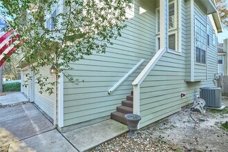 39 N Walden Elms Cir in The Woodlands, TX - Building Photo - Building Photo