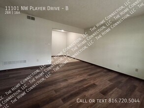 11101 NW Player Dr in Parkville, MO - Building Photo - Building Photo