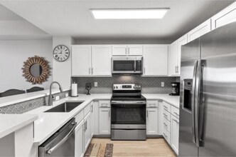 15928 Front Beach Rd in Panama City Beach, FL - Building Photo - Building Photo