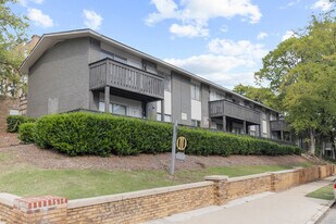 Carlton in Birmingham, AL - Building Photo