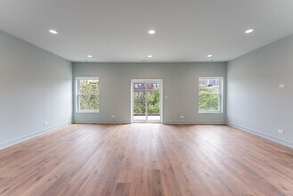 4716 N Winthrop Ave, Unit 3 in Chicago, IL - Building Photo - Building Photo